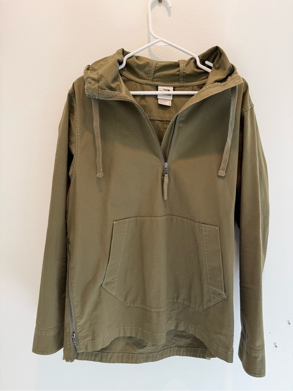 The North Face Olive Hooded Lightweight Pullover Jacket